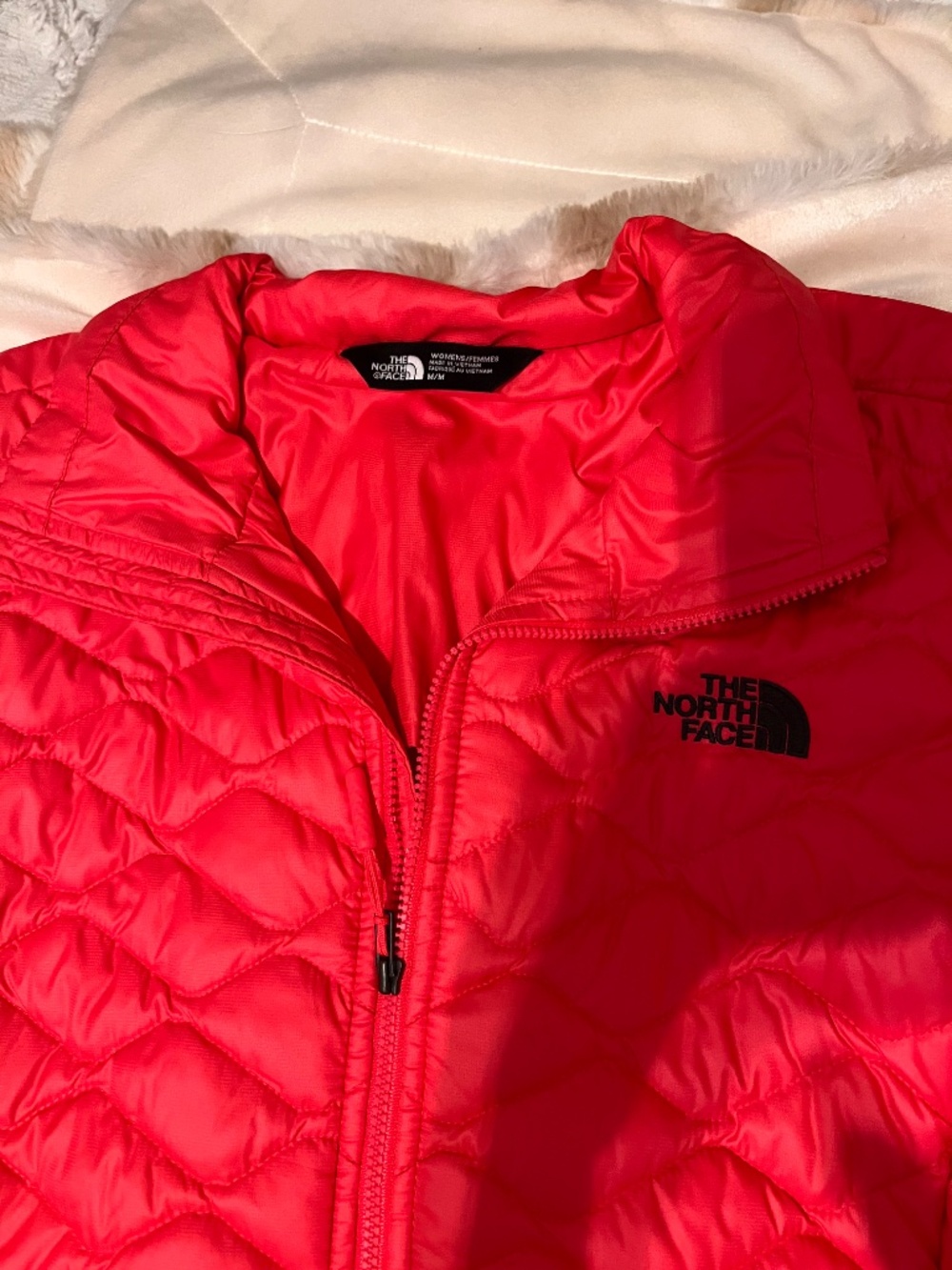 North face Jacket - Picture 3 of 3